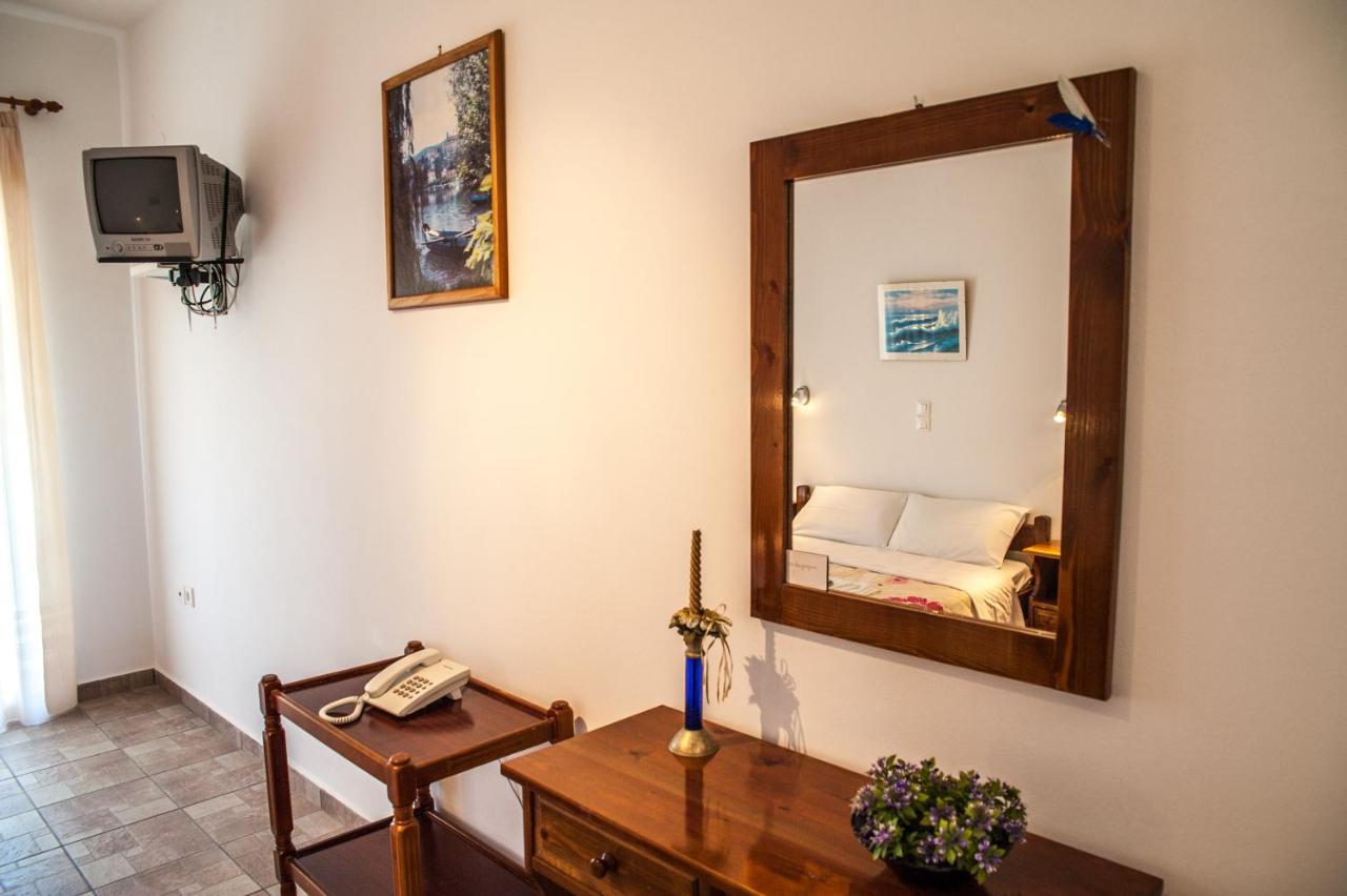 Thimios Rooms Keramiaí エクステリア 写真