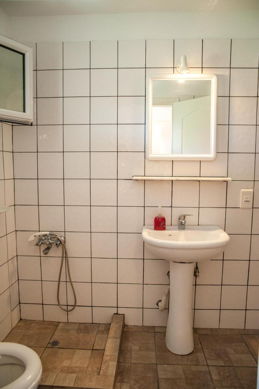 Thimios Rooms Keramiaí エクステリア 写真